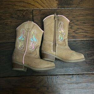 Y not toddler girls boots Size 5.5
